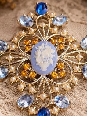Vintage Blue Cameo Rhinestone Pearl Statement Brooch